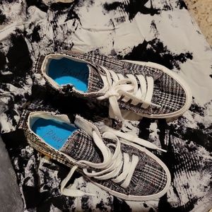 Blowfish Malibu B&W girls tennis shoes Size7
